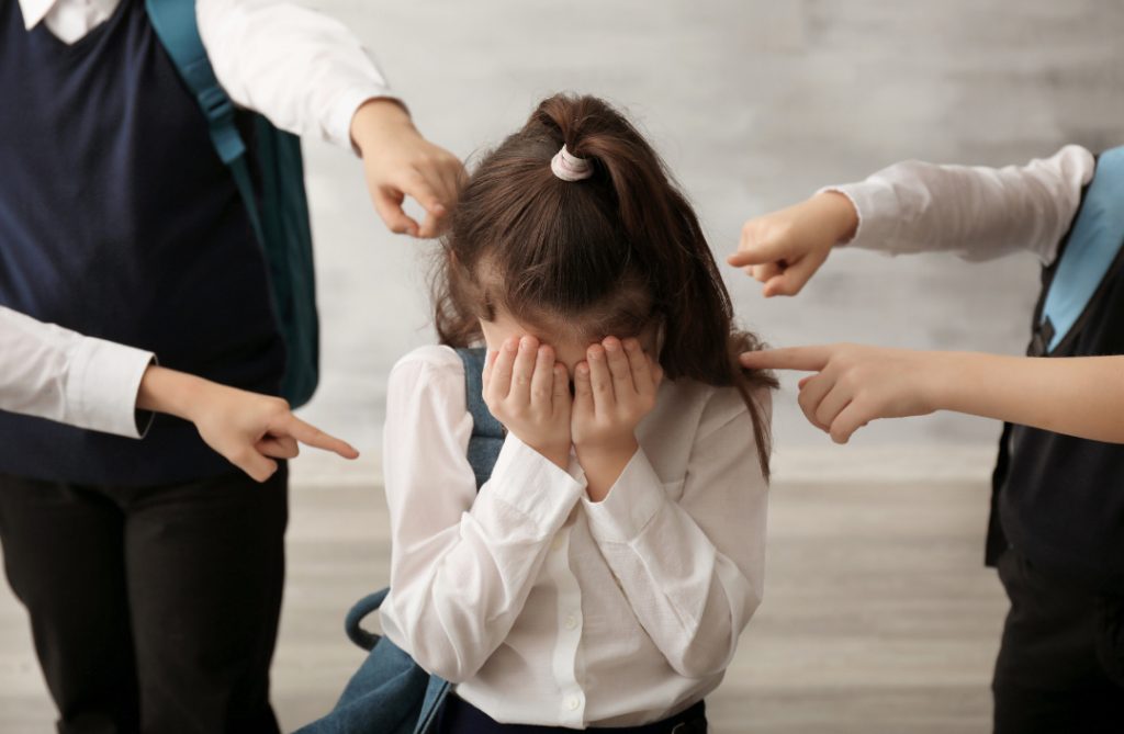 antimisoginia în UK sursa https://equaliteach.co.uk/tackling-misogyny-in-schools/